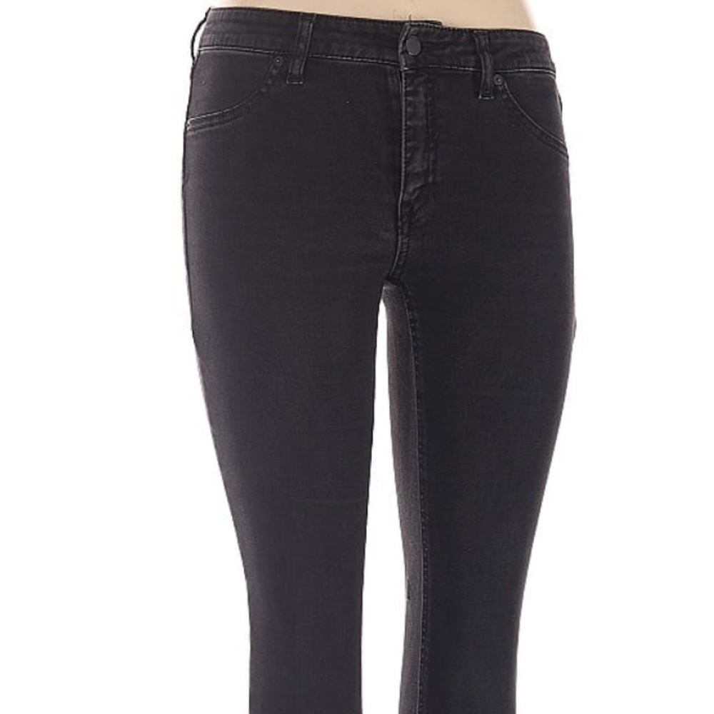 Used, skinny legging style Volcom jeans
